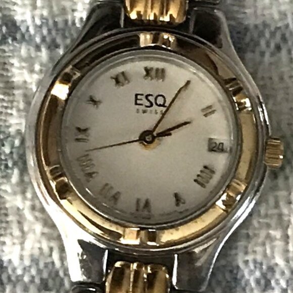 ESQ Esquire Swiss Quartz Watch – Nonworking, For Parts Only - Picture 2 of 6
